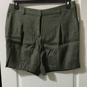 Investments Olive Green Women's Shorts